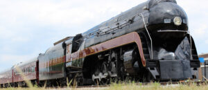 Locomotive #611 sitting on the tracks.